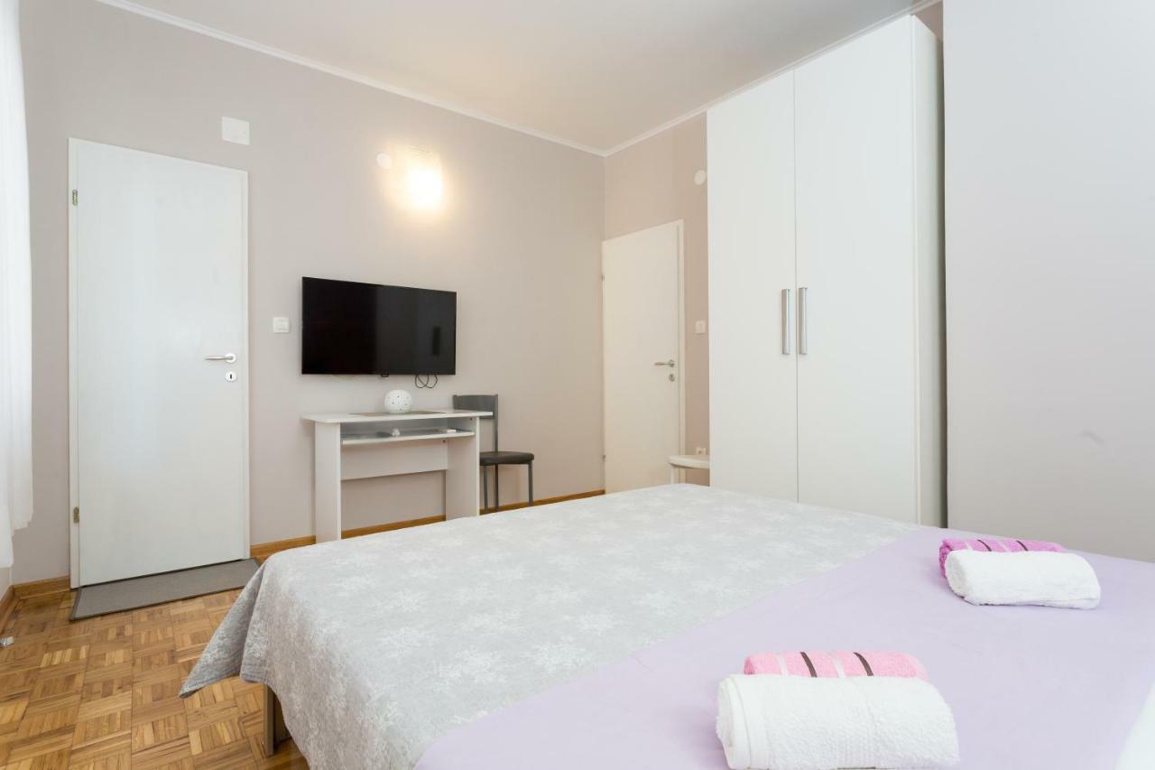 Guest House "Litus" Podstrana Esterno foto